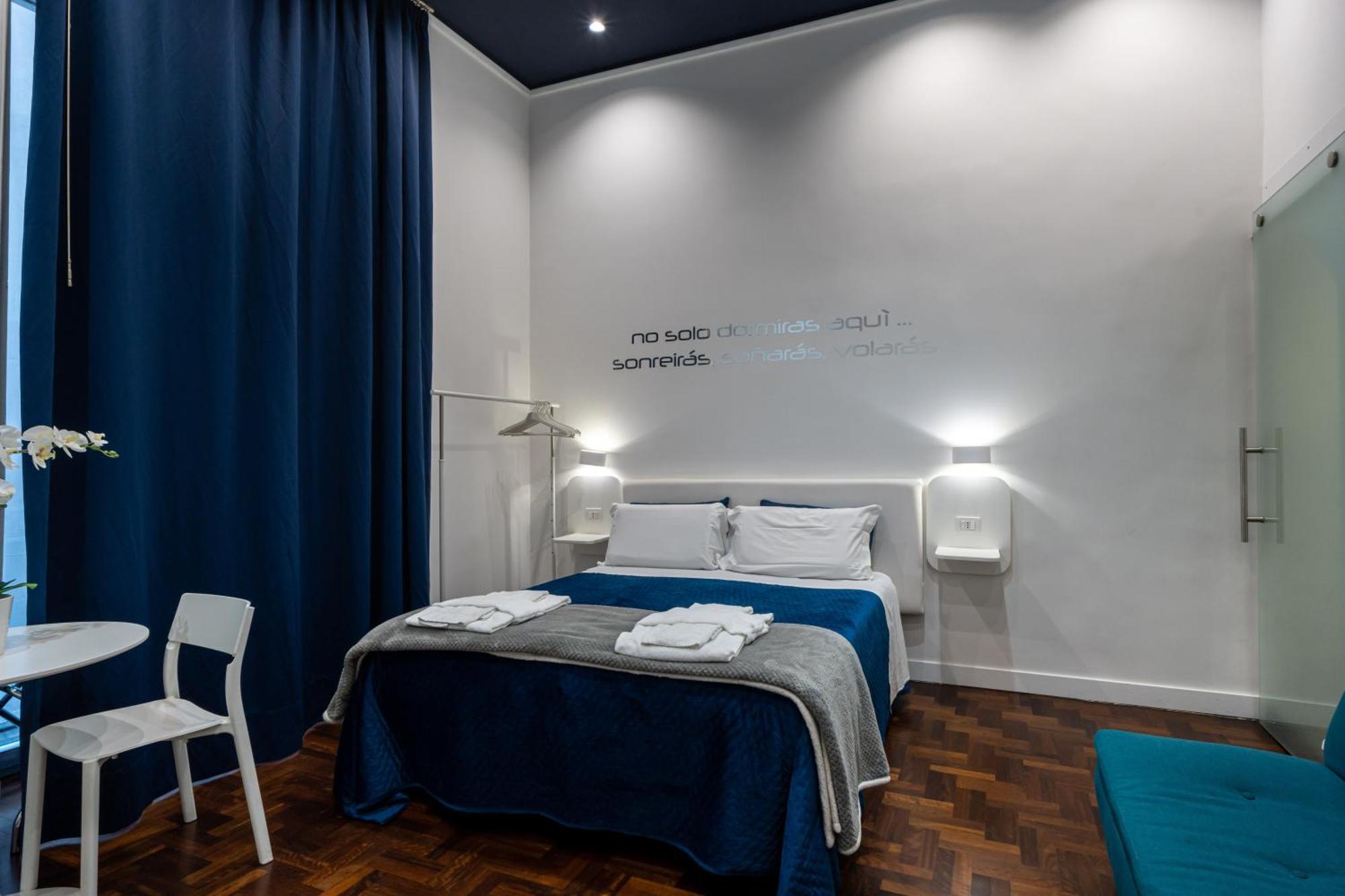Skyhouse Duomo Bed & Breakfast Naples Luaran gambar
