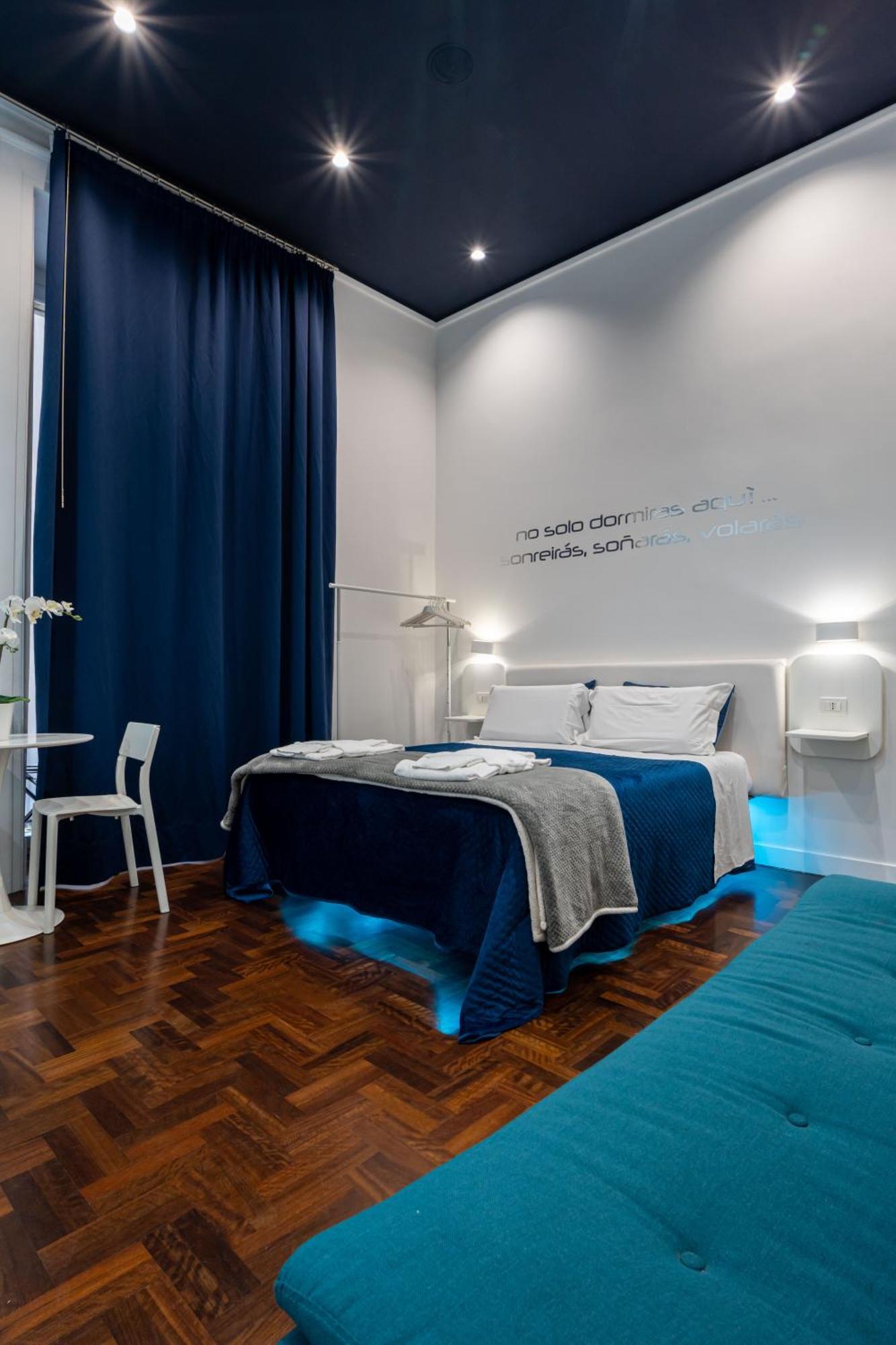 Skyhouse Duomo Bed & Breakfast Naples Luaran gambar