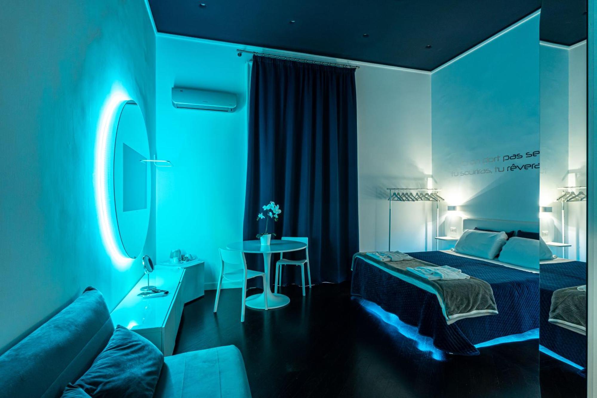 Skyhouse Duomo Bed & Breakfast Naples Luaran gambar